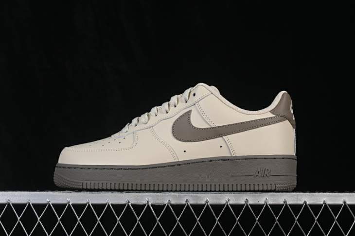 Picture of Air Force 1 _SKUfw23150111582301839fw